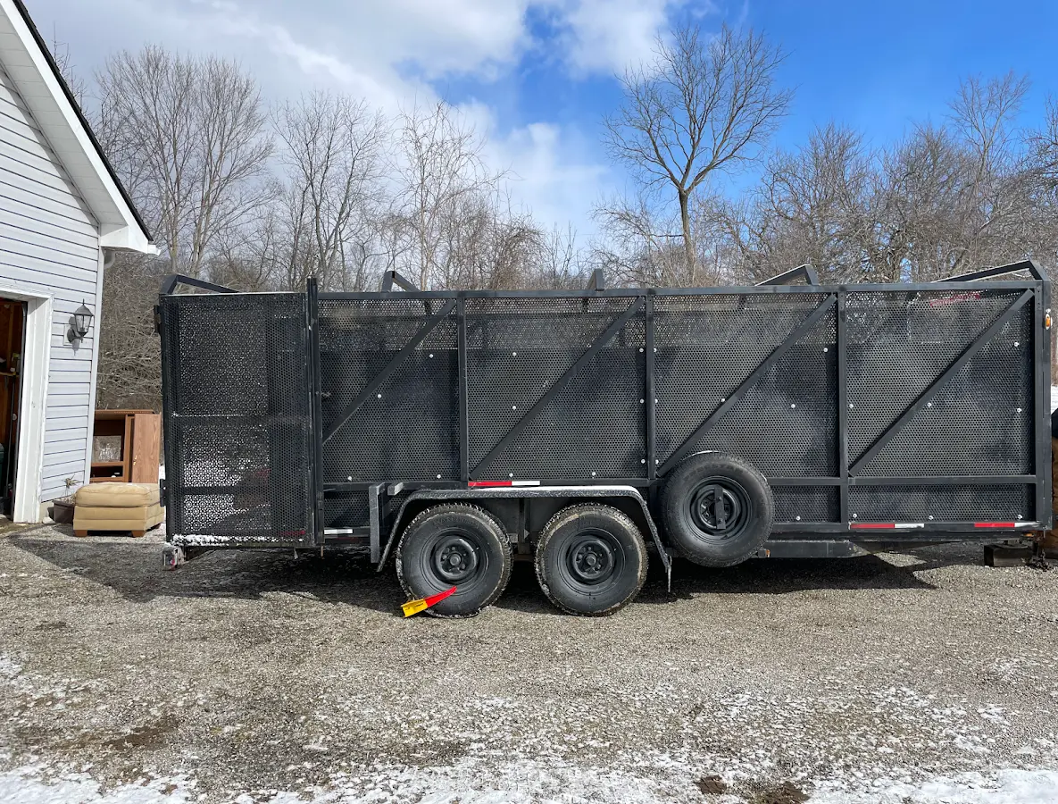 4 Yard Dumpster Rental in Pingree Grove, IL